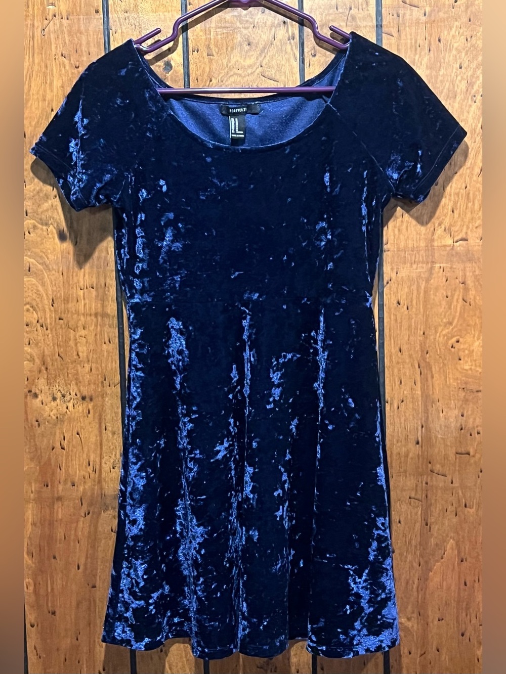 Forever 21 size M Navy Crushed Velvet Short Sleeve Dress